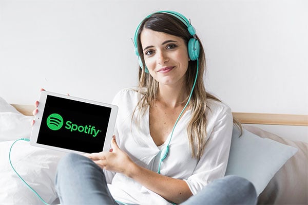 Escuchando_Spotify
